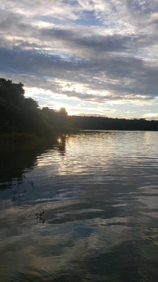 Aldeia Do Lago Caldas Novas Lindo Apt Com Cozinha Mobilia Nova Pode Levar Bebidas Na Area Das Piscinas Екстериор снимка