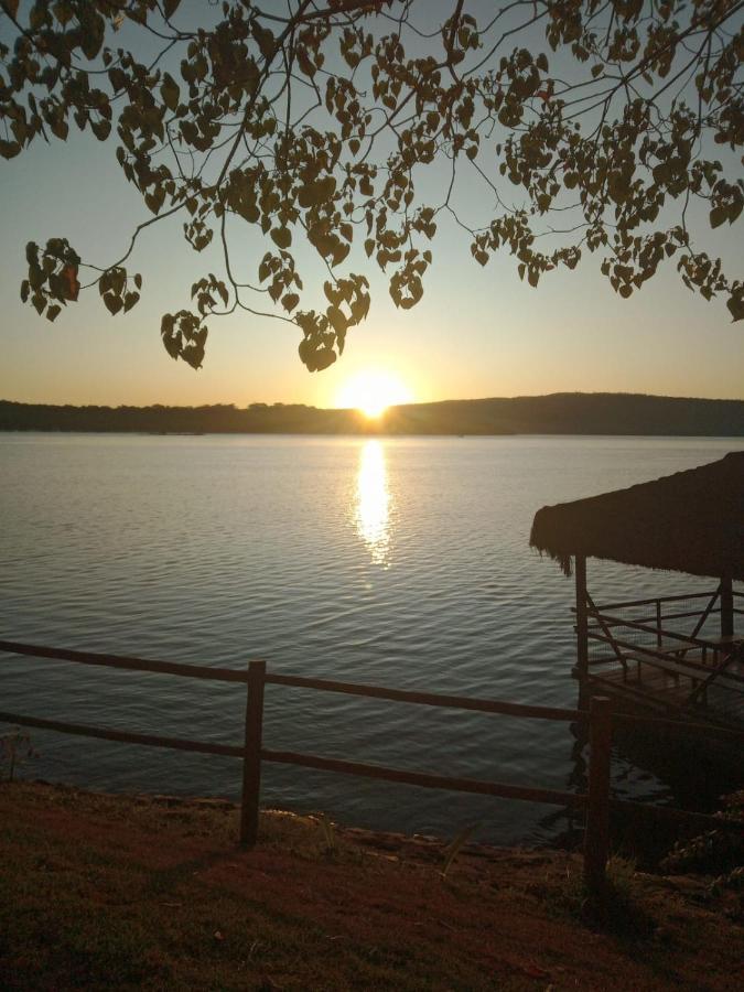 Aldeia Do Lago Caldas Novas Lindo Apt Com Cozinha Mobilia Nova Pode Levar Bebidas Na Area Das Piscinas Екстериор снимка